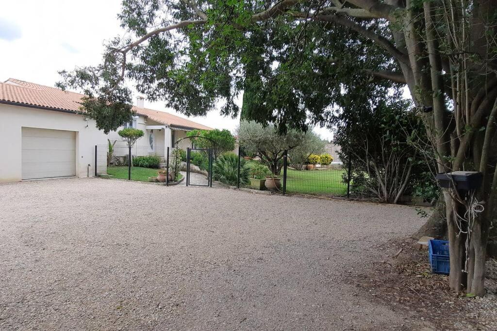 Villa L'Estel En Campagne Avec Piscine Privee Proche Arles Et Avignon Tarascon Dış mekan fotoğraf